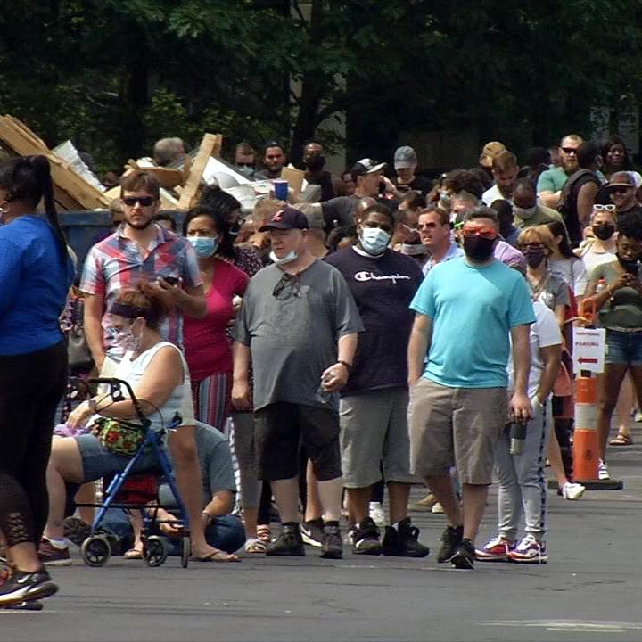 unemployment line frankfort ky 6-17-20 (3).jpg